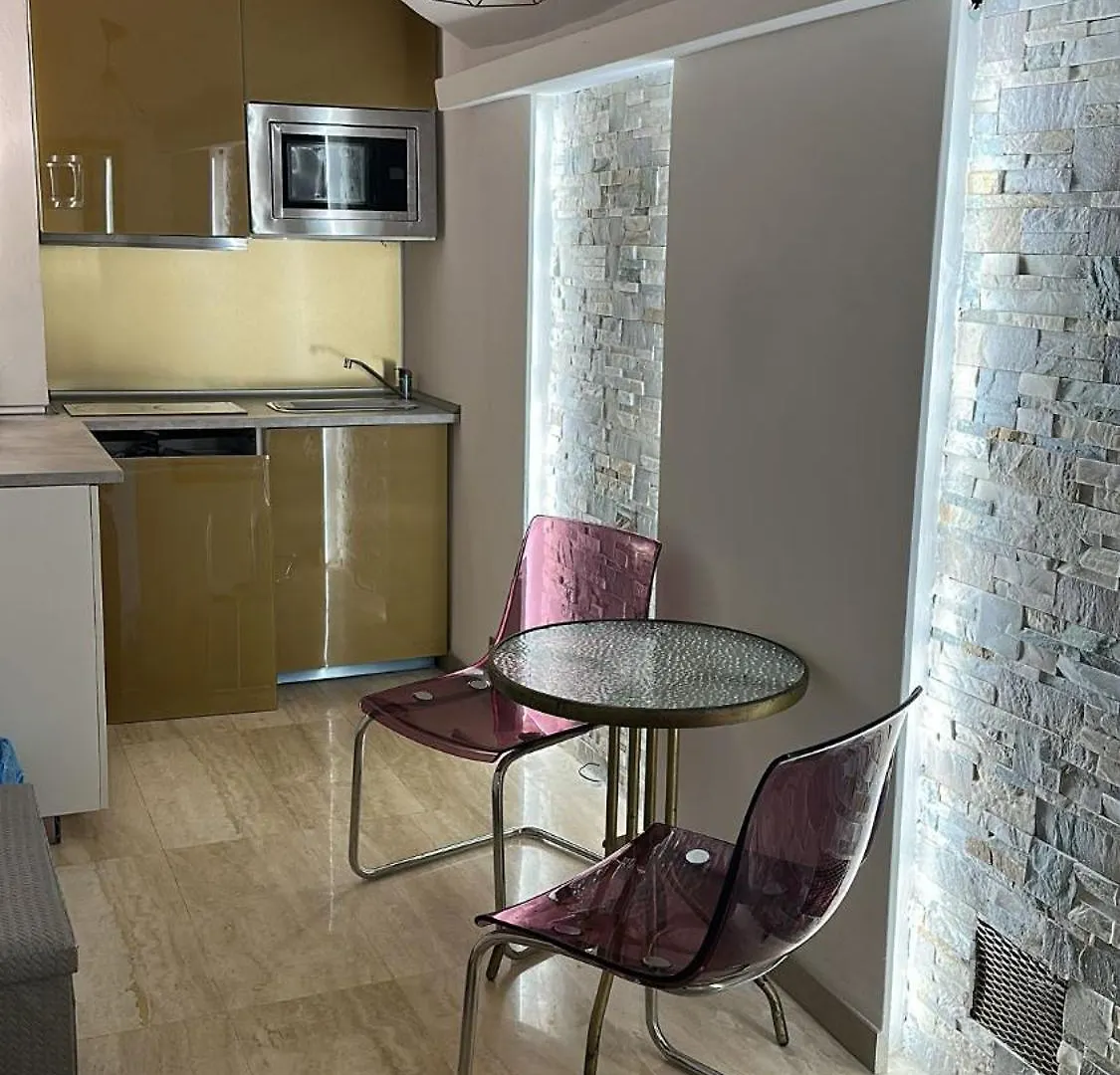 Exotic Elegant Roma Apartment Italy